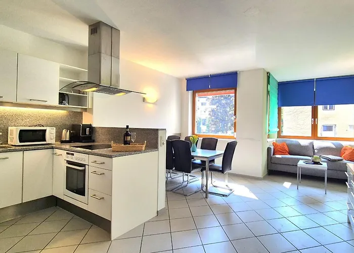 アパート Almliesl Zell-232 *